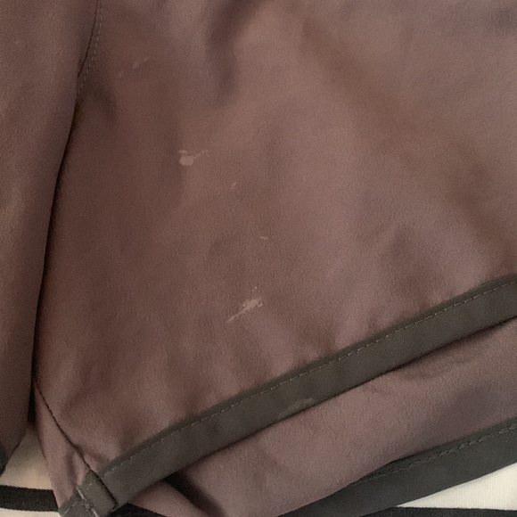 Under Armour shorts - Picture 2 of 5